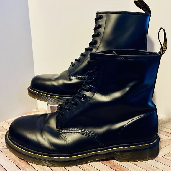 Dr Martens 1460 Smooth Leather Lace Up Black Men 15 Boots Combat Grunge Goth 90s - Picture 1 of 11